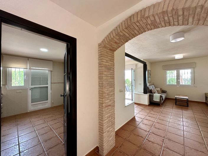 Image No.44-3 Bed Villa for sale