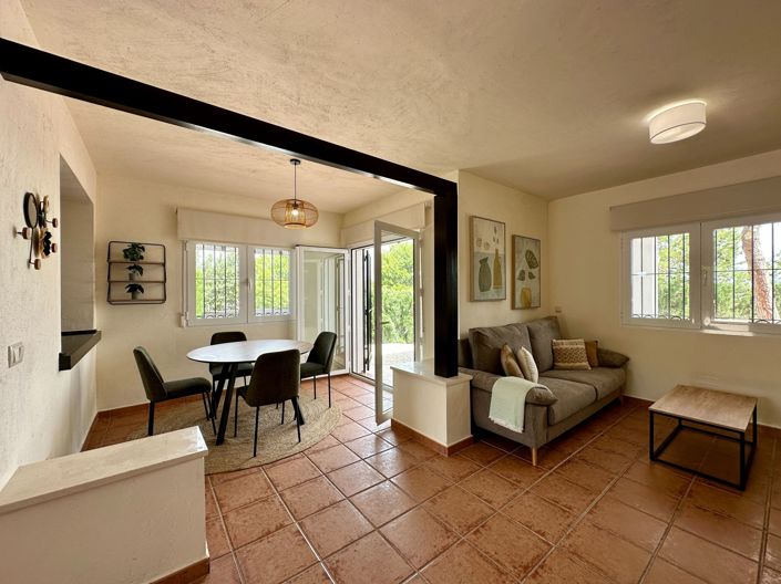 Image No.47-3 Bed Villa for sale