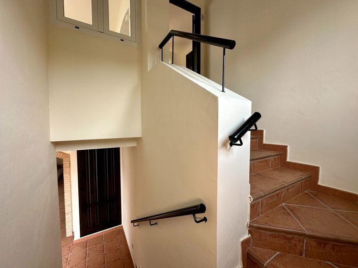 Image No.61-3 Bed Villa for sale