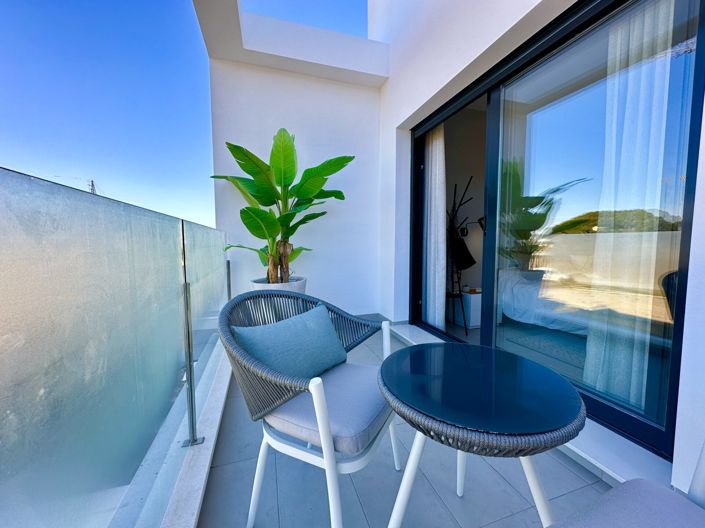 Image No.15-3 Bed Villa for sale