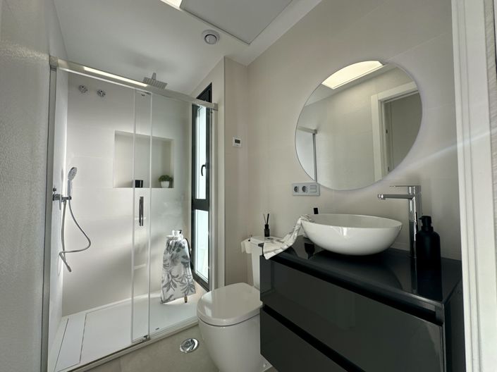 Image No.17-3 Bed Villa for sale