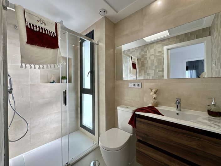 Image No.47-3 Bed Villa for sale