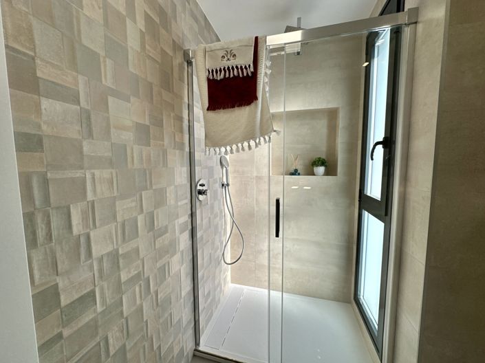 Image No.48-3 Bed Villa for sale