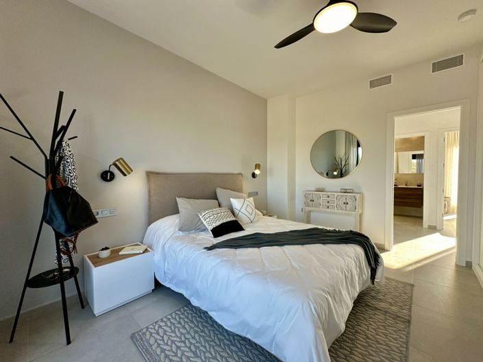 Image No.53-3 Bed Villa for sale