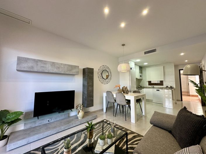 Image No.6-2 Bed Property for sale