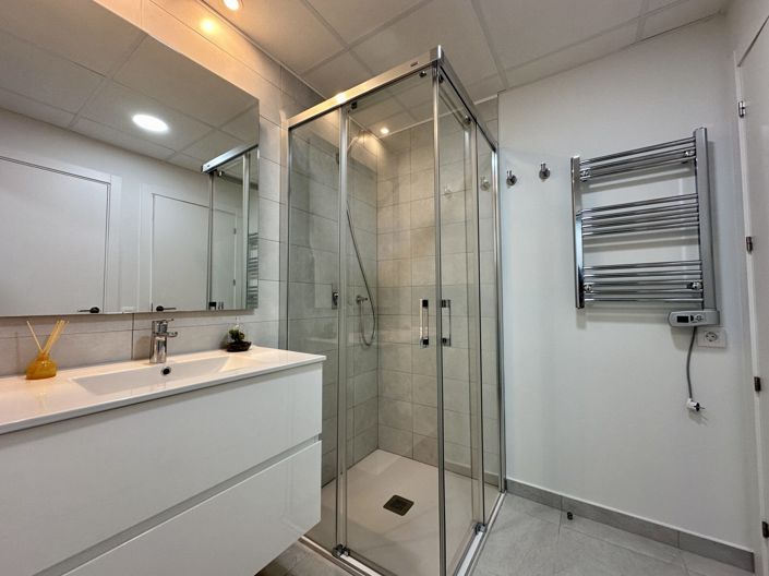 Image No.30-2 Bed Penthouse for sale