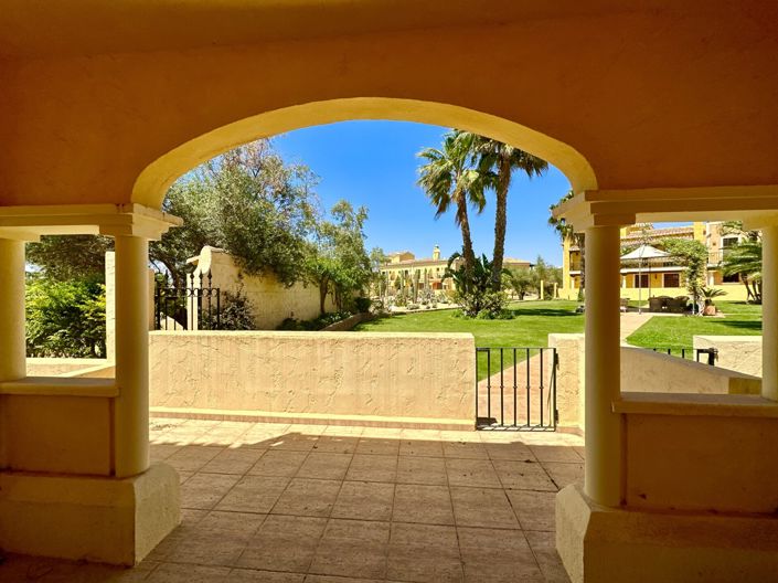 Image No.20-2 Bed Townhouse for sale