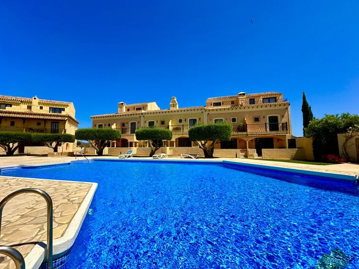 Image No.46-2 Bed Townhouse for sale