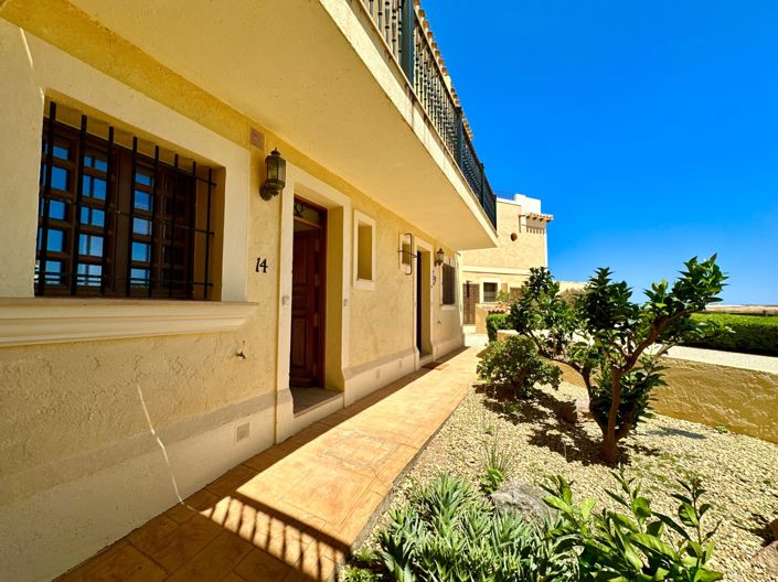 Image No.9-2 Bed Townhouse for sale