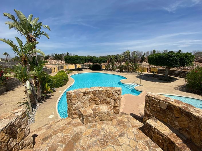 Image No.3-4 Bed Property for sale