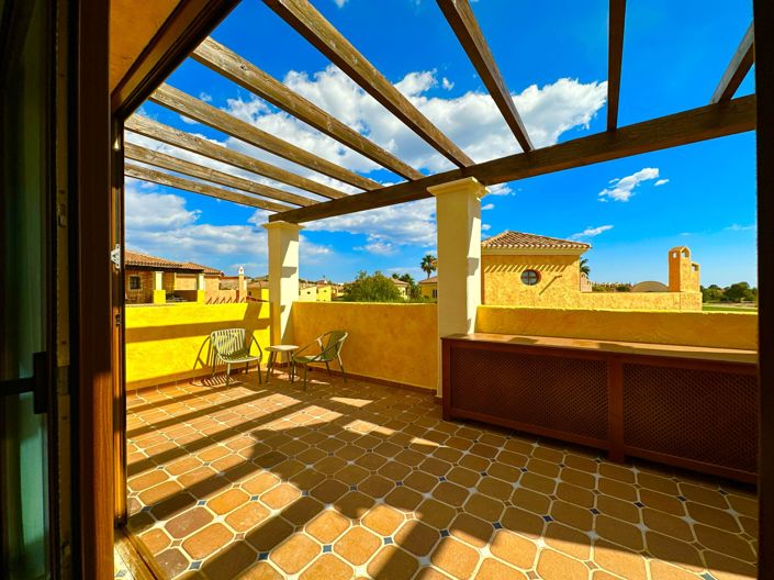 Image No.64-4 Bed Property for sale