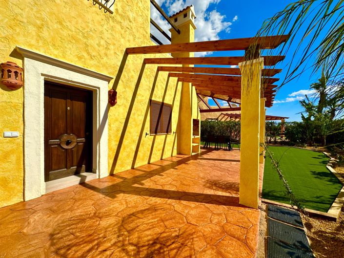 Image No.70-4 Bed Property for sale