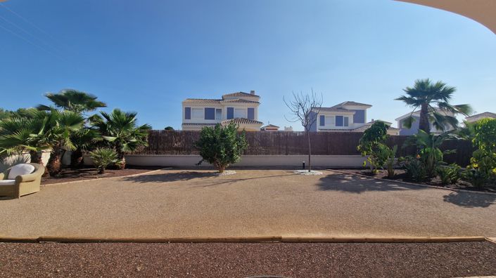 Image No.15-4 Bed Villa for sale