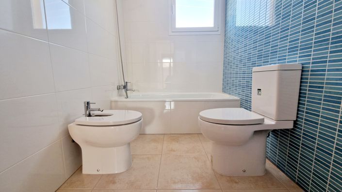 Image No.23-4 Bed Villa for sale