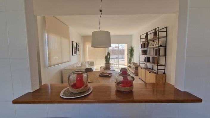 Image No.26-4 Bed Villa for sale