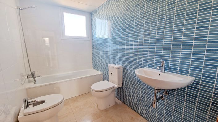 Image No.27-4 Bed Villa for sale