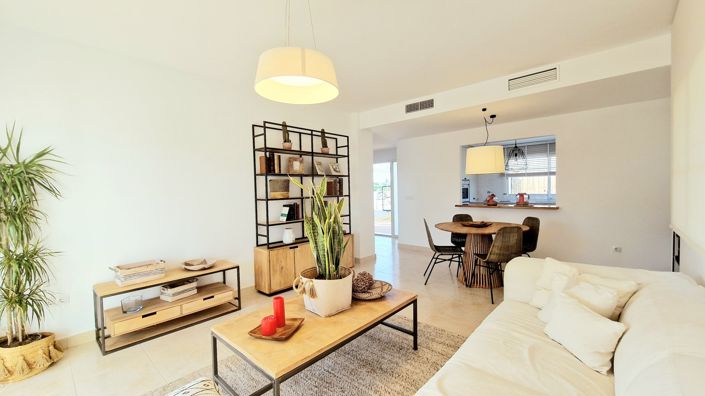 Image No.40-4 Bed Villa for sale