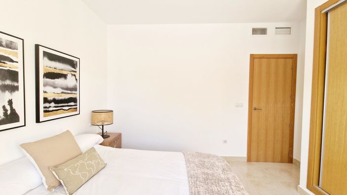 Image No.42-4 Bed Villa for sale