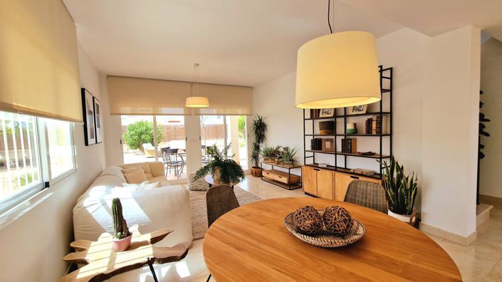 Image No.7-4 Bed Villa for sale