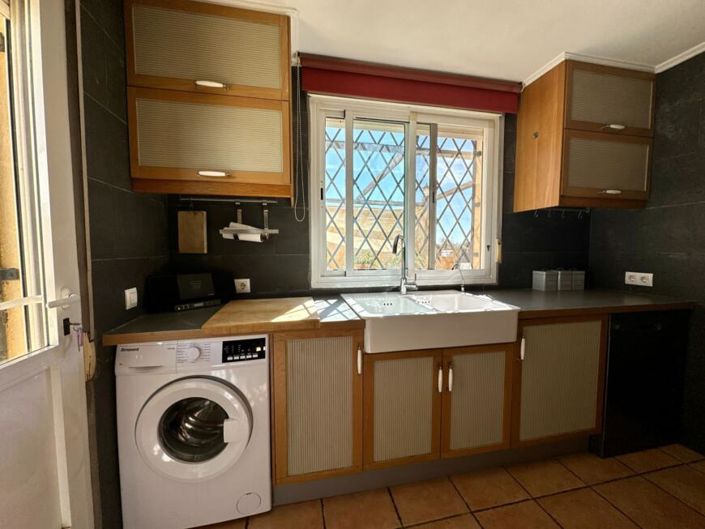 Image No.13-6 Bed Villa for sale