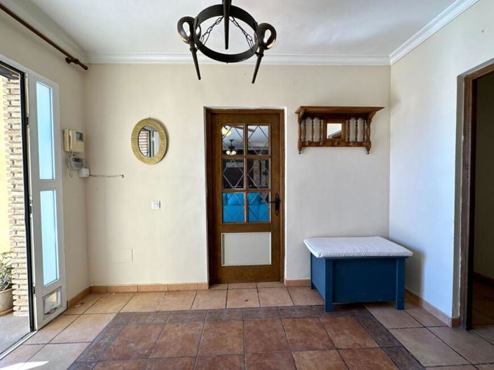 Image No.37-6 Bed Villa for sale