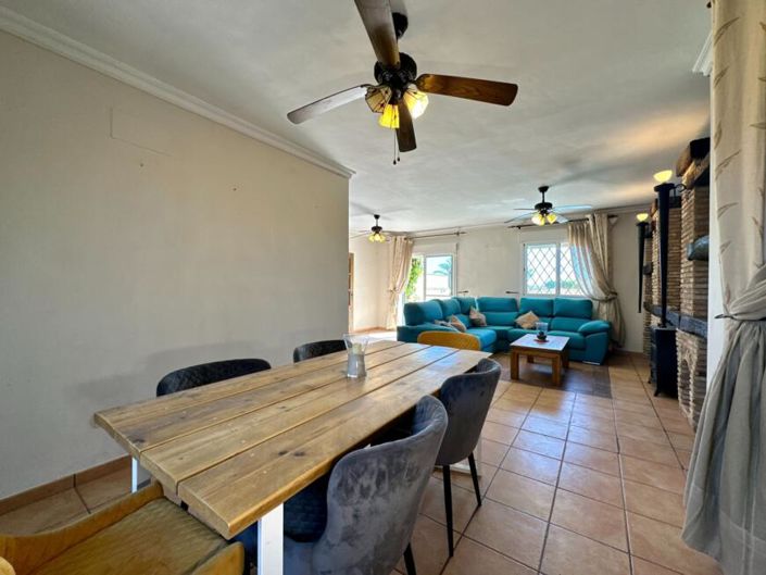 Image No.42-6 Bed Villa for sale