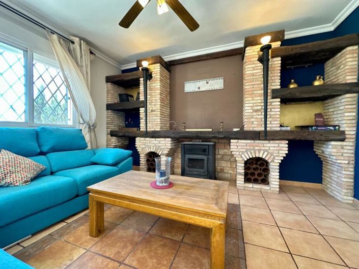 Image No.9-6 Bed Villa for sale