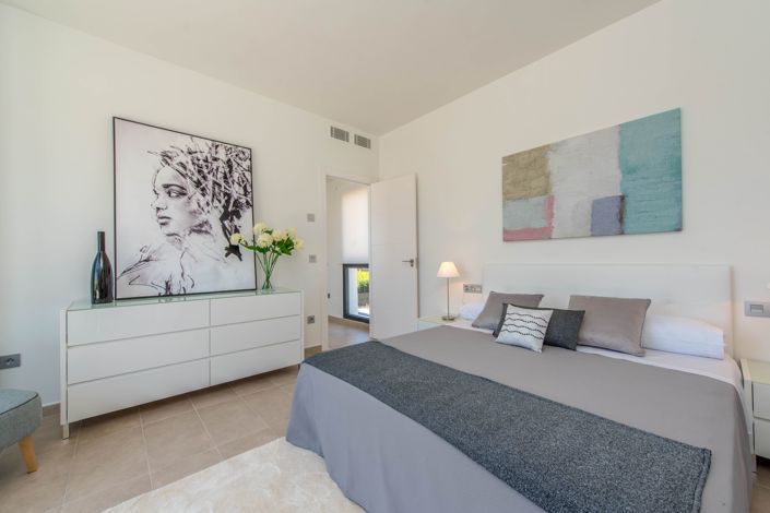 Image No.34-3 Bed Villa for sale