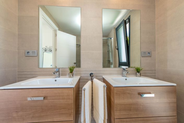 Image No.38-3 Bed Villa for sale