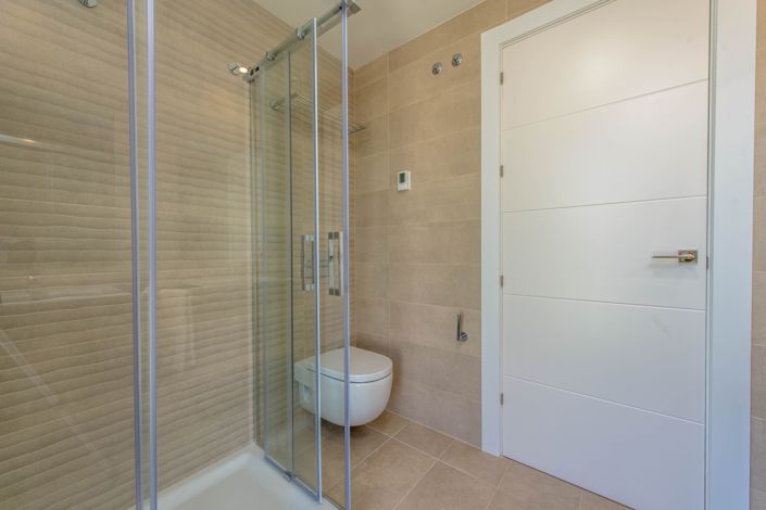 Image No.39-3 Bed Villa for sale