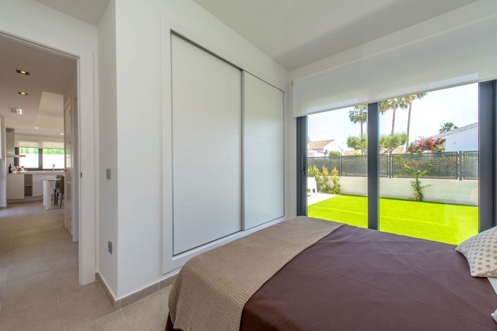 Image No.41-3 Bed Villa for sale