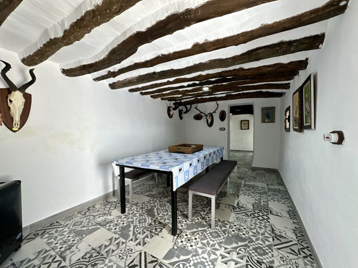 Image No.18-6 Bed Villa for sale