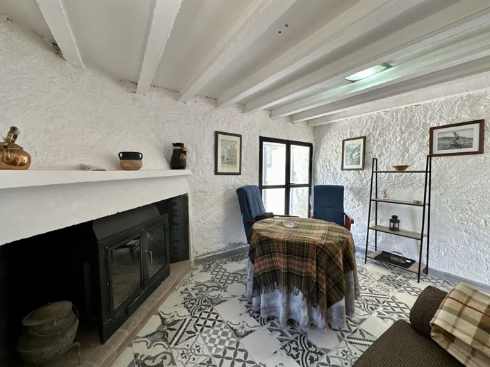 Image No.27-6 Bed Villa for sale