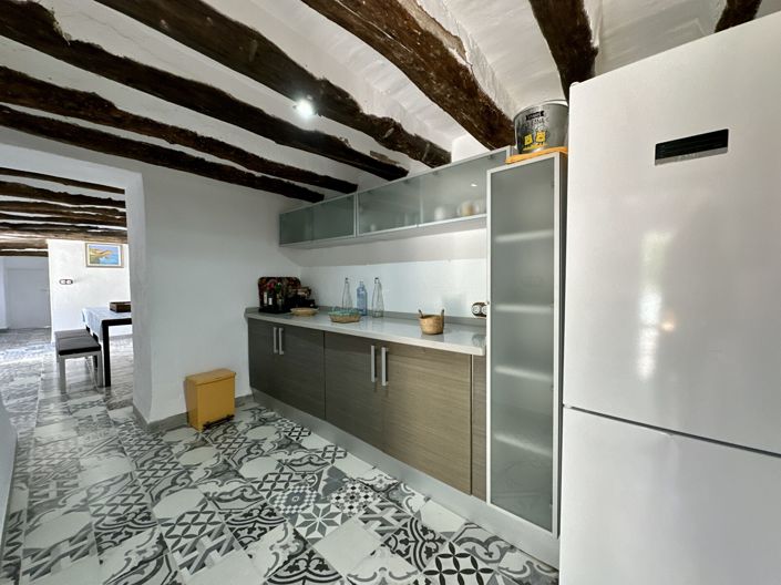 Image No.43-6 Bed Villa for sale