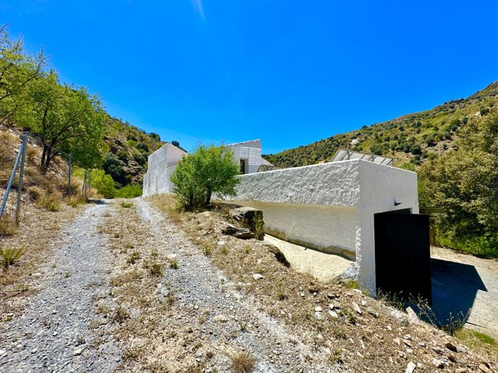 Image No.46-6 Bed Villa for sale