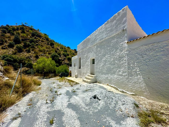 Image No.50-6 Bed Villa for sale