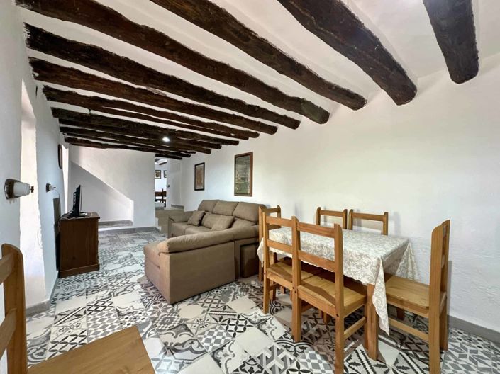 Image No.61-6 Bed Villa for sale