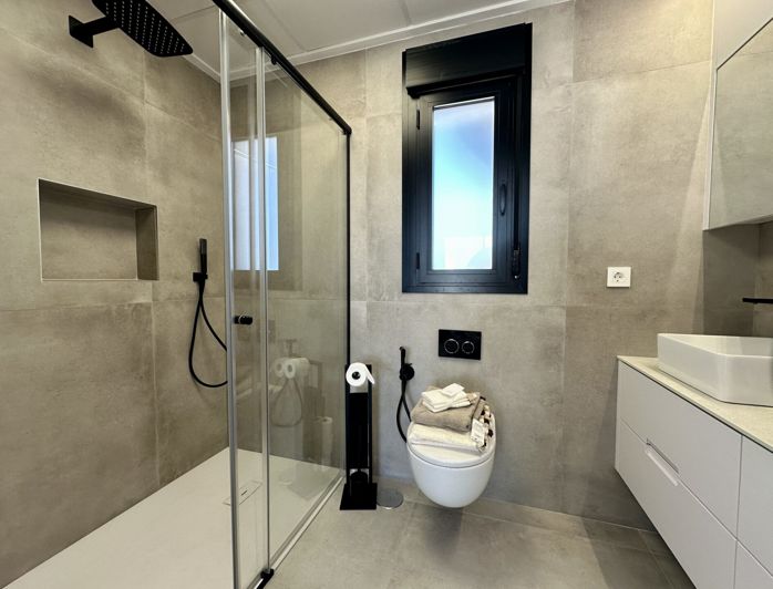 Image No.28-3 Bed Villa for sale