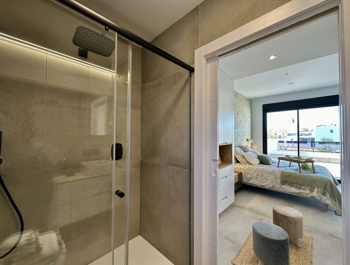 Image No.41-3 Bed Villa for sale