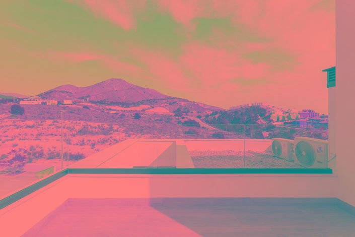 Image No.50-3 Bed Property for sale