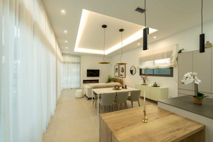 Image No.22-3 Bed Property for sale