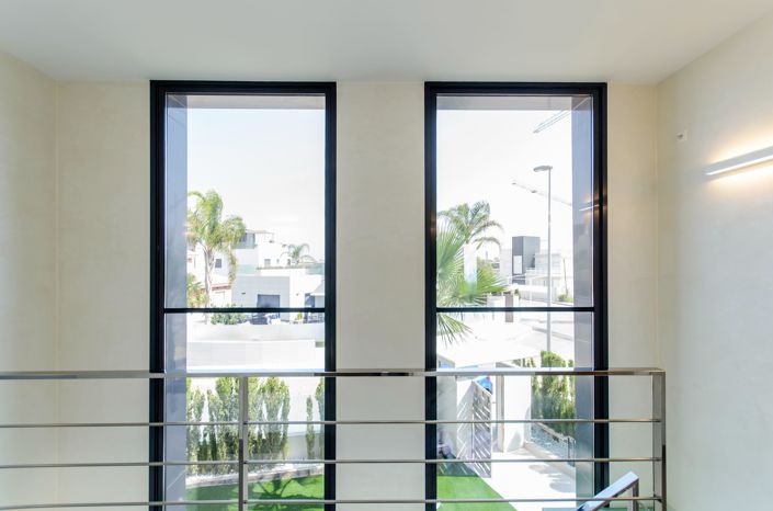 Image No.36-3 Bed Villa for sale