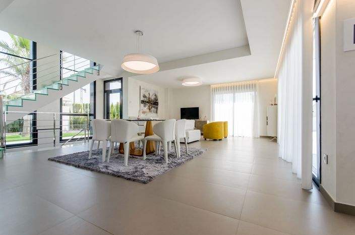 Image No.8-3 Bed Villa for sale