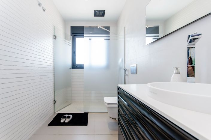 Image No.88-3 Bed Villa for sale