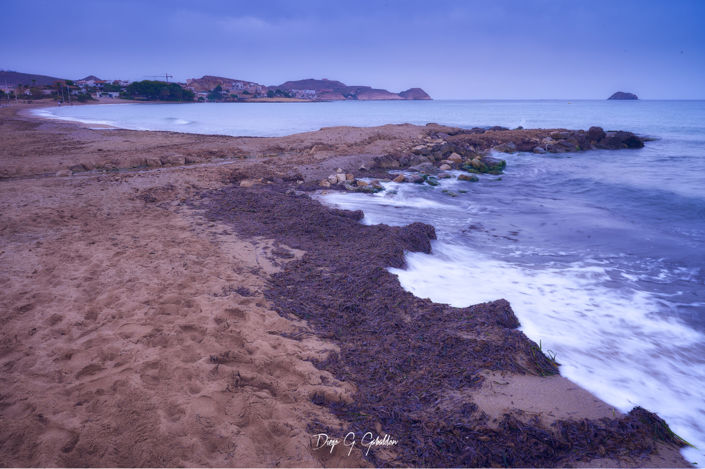 Image No.70-2 Bed Property for sale