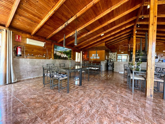 Image No.9-Propriété de 5 chambres à vendre à Costa Tropical