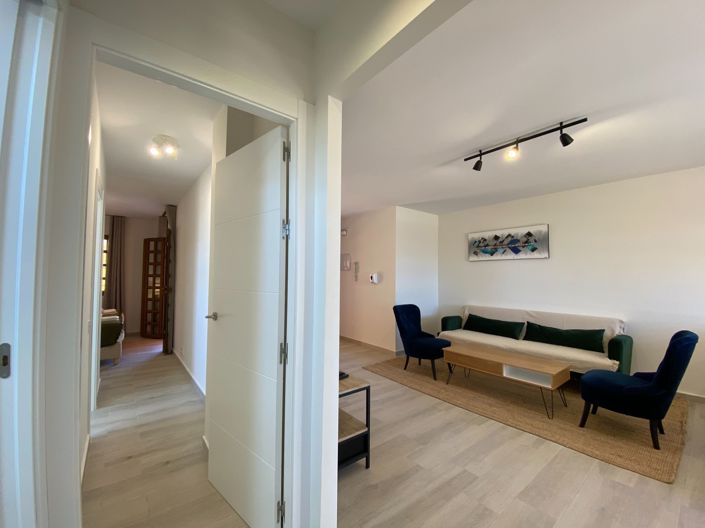 Image No.19-2 Bed Property for sale