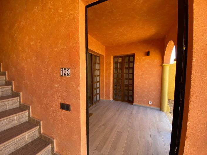 Image No.27-2 Bed Property for sale