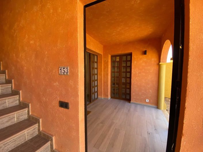 Image No.28-2 Bed Property for sale