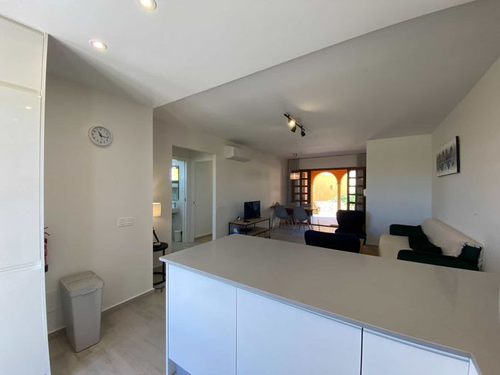 Image No.44-2 Bed Property for sale